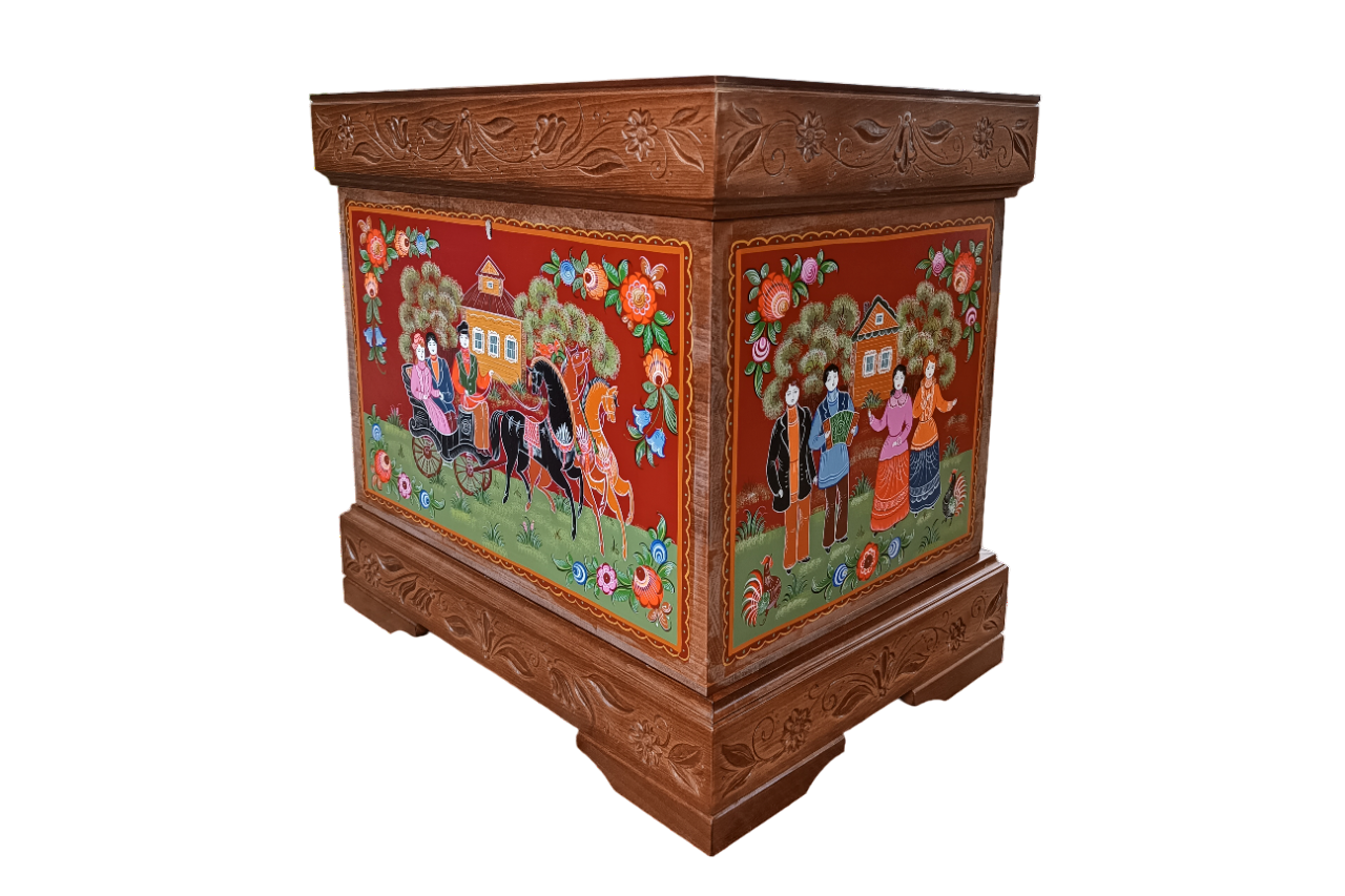 Сундук с контурной резьбой 1